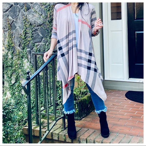 ✨LAST ONE✨Designer Plaid chic open draped cardigan - Picture 11 of 12